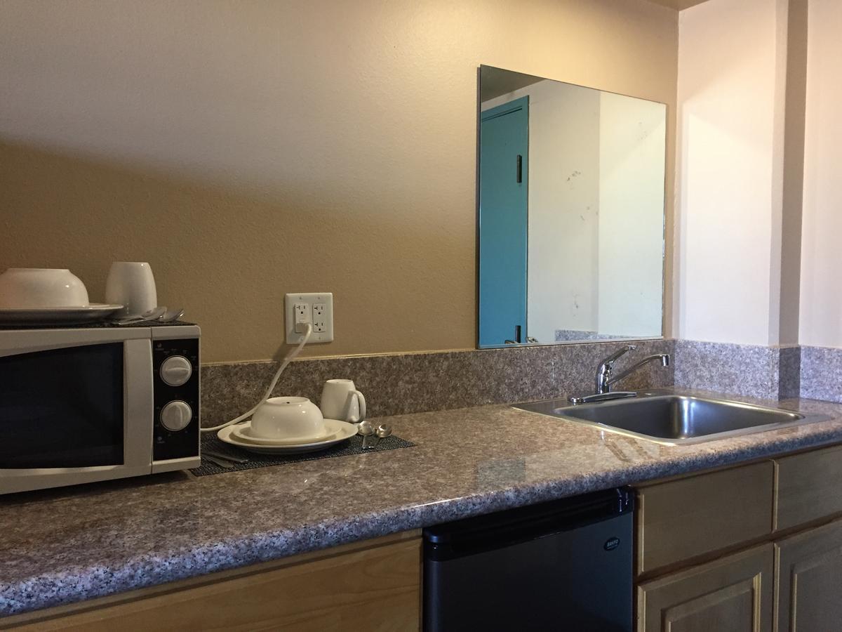 Uptown Inn - Limited Service Apart-Hotel San Diego Exterior photo